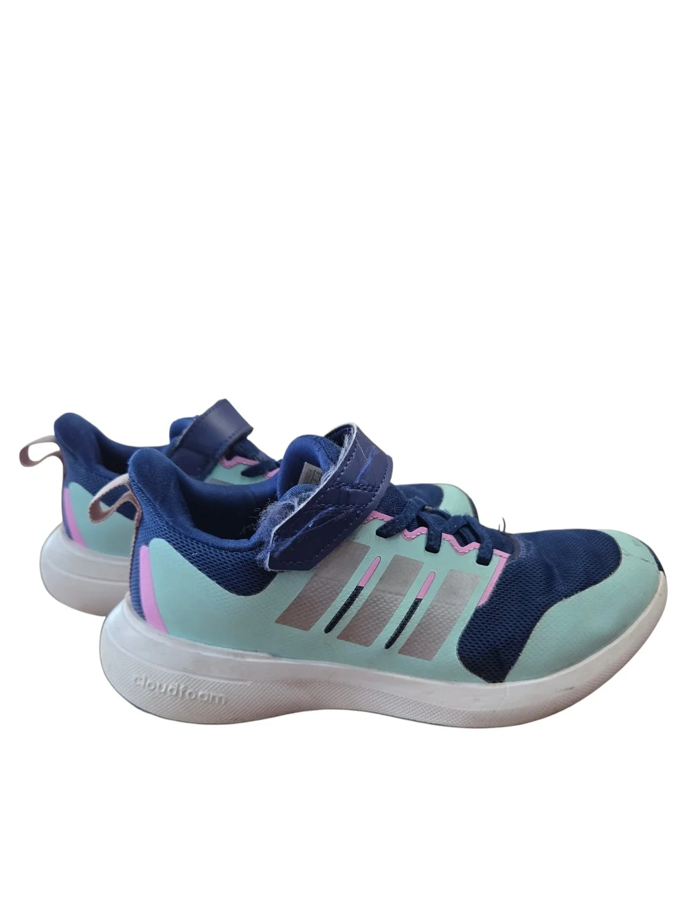 adidas 💙 lightweight